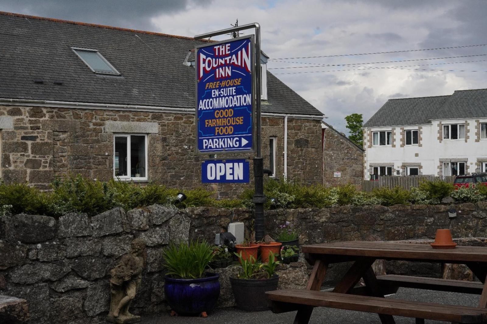 The Fountain Inn Madron 외부 사진